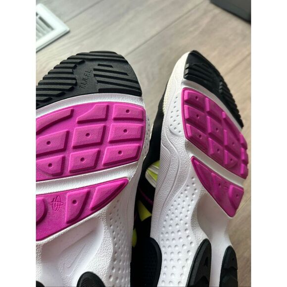 Nike Air Huarache Edge TXT Magenta Yellow Size 9.5 - excellent condition - Picture 4 of 7